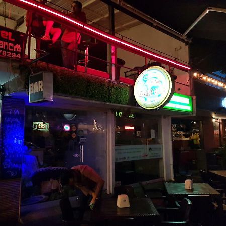 Casa Blanca Hostel Μεντεγίν Εξωτερικό φωτογραφία