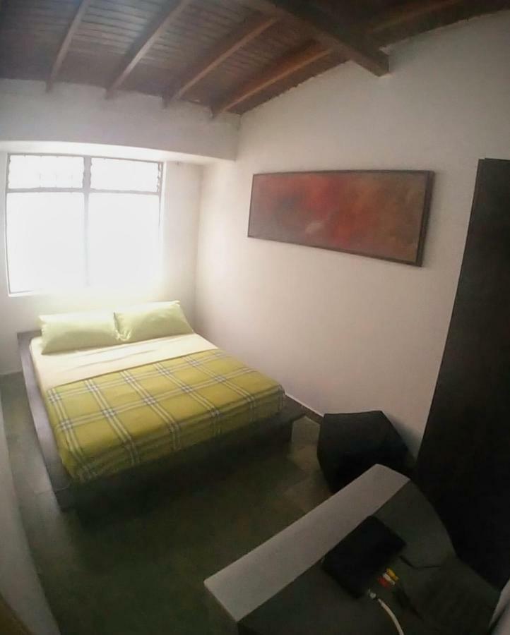 Casa Blanca Hostel Μεντεγίν Εξωτερικό φωτογραφία